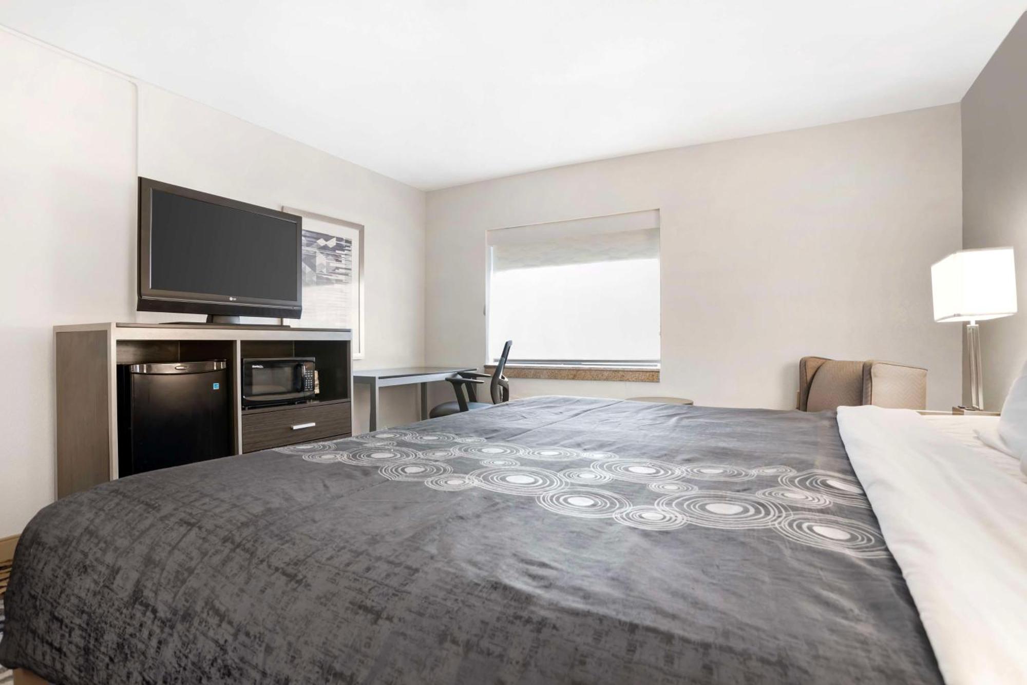Best Western Montgomery I-85 North Екстериор снимка