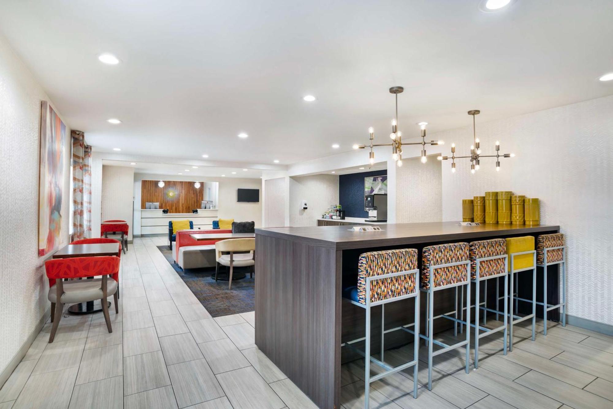 Best Western Montgomery I-85 North Екстериор снимка