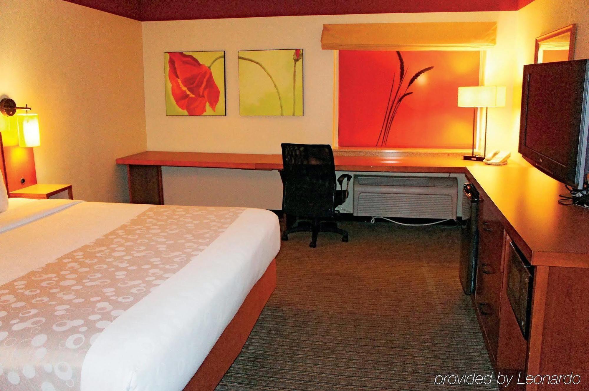 Best Western Montgomery I-85 North Екстериор снимка